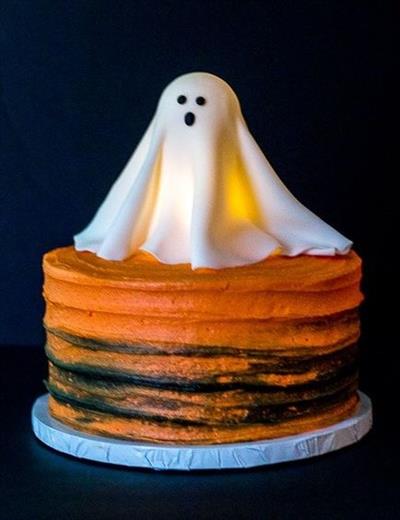 halloween cake 